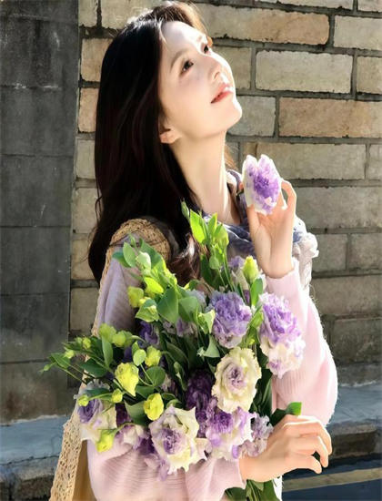 《百年华纳》隐藏彩蛋发现指南：细节与彩蛋寻找攻略，无删减版